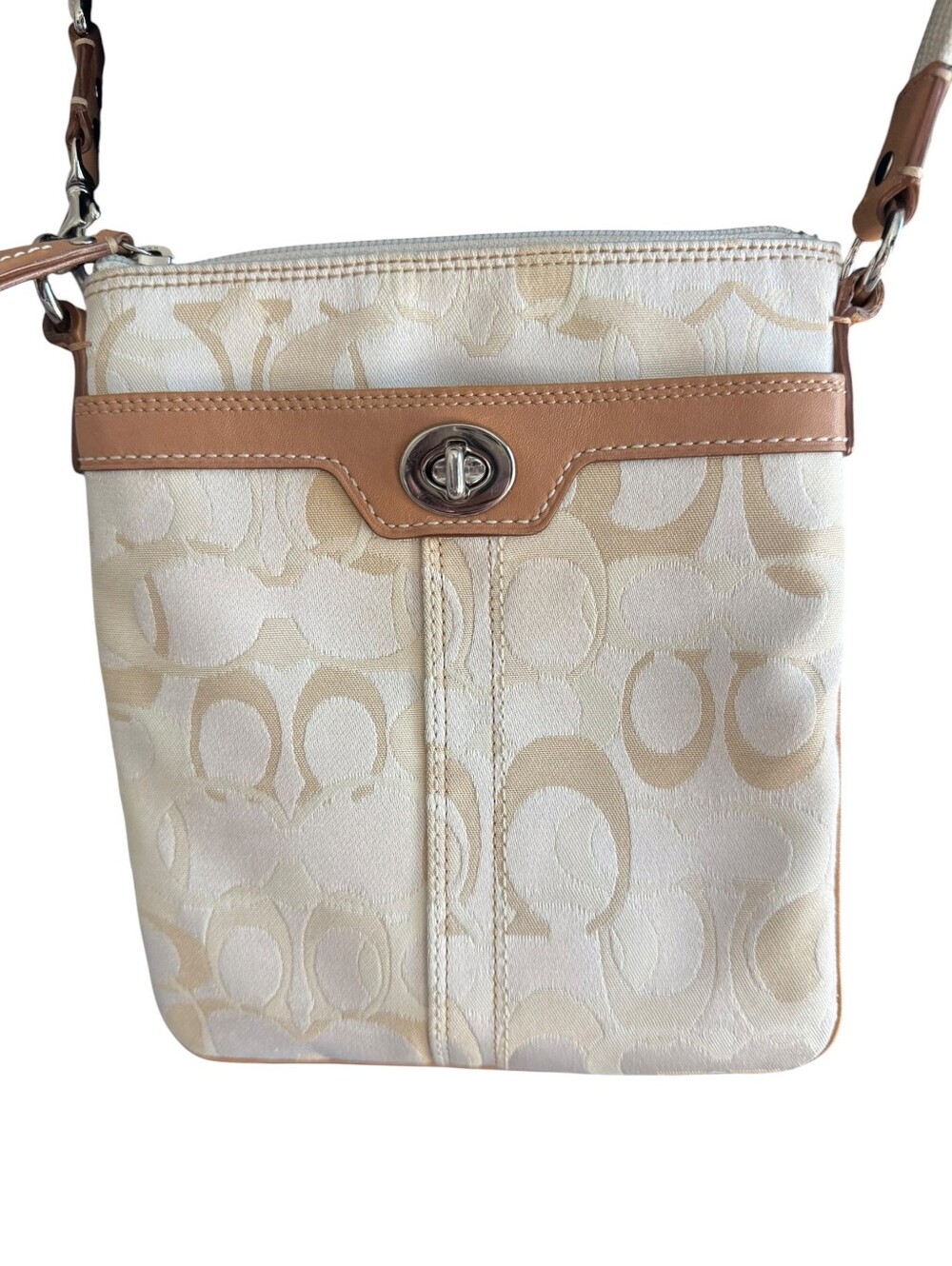 Vintage Coach Hamptons Swing Bag –2007 Y2K - Picture 4 of 15